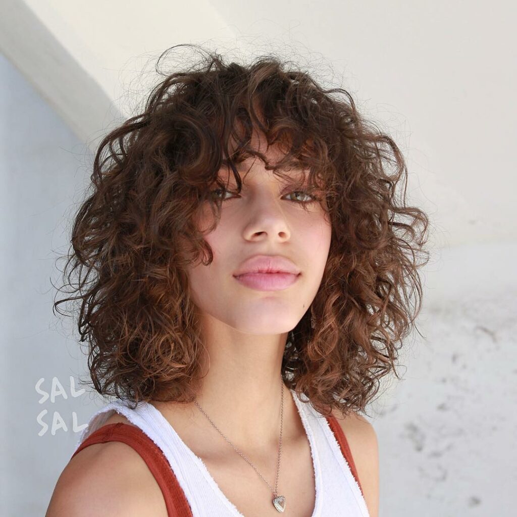 curly-hair-style